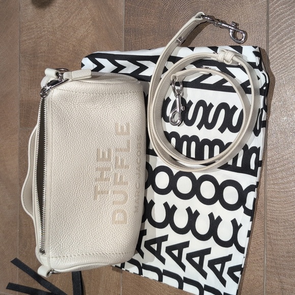 Marc Jacobs The Duffle bag - Picture 5 of 12